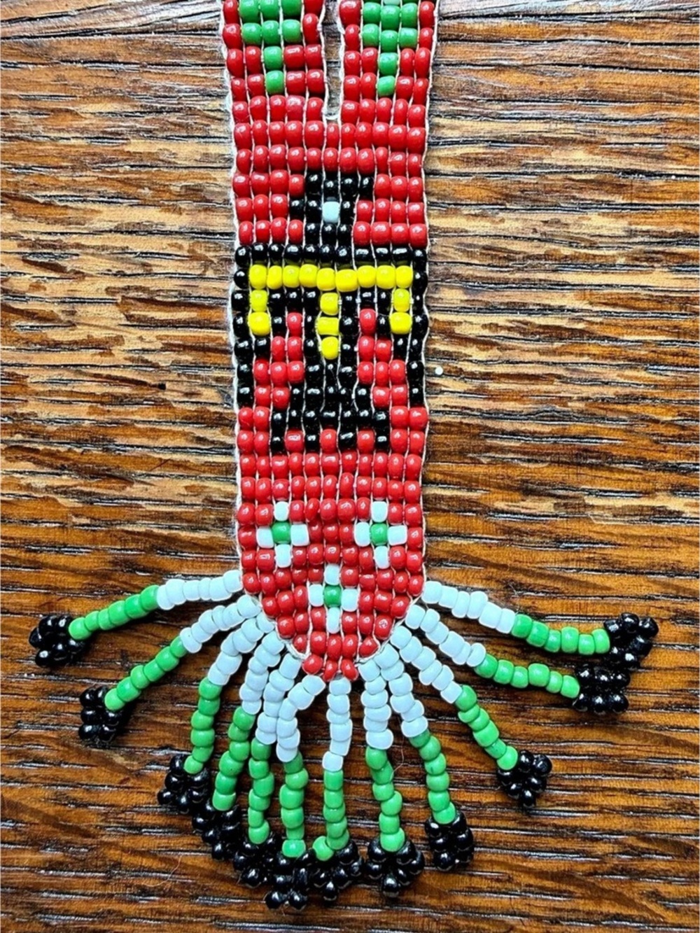 Beaded Pendant Necklace in Red & Green